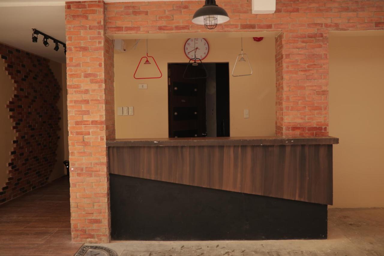 Cerca Hotel Balabag  Ngoại thất bức ảnh