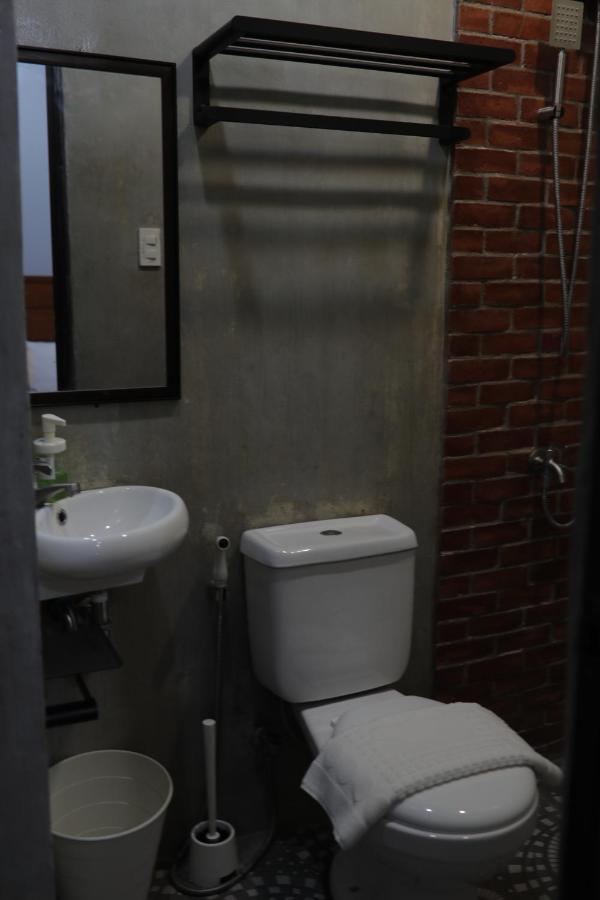 Cerca Hotel Balabag  Ngoại thất bức ảnh