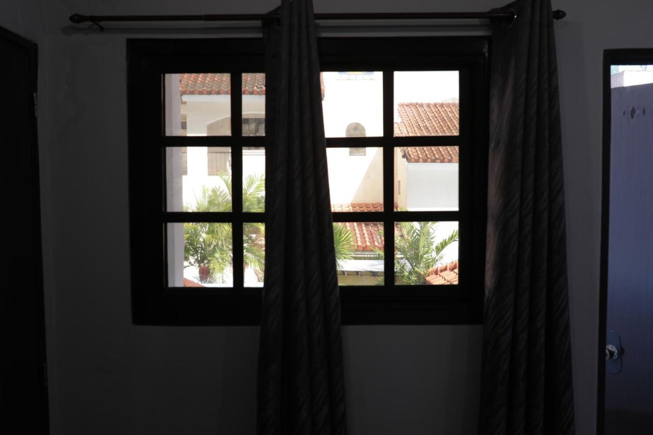 Cerca Hotel Balabag  Ngoại thất bức ảnh